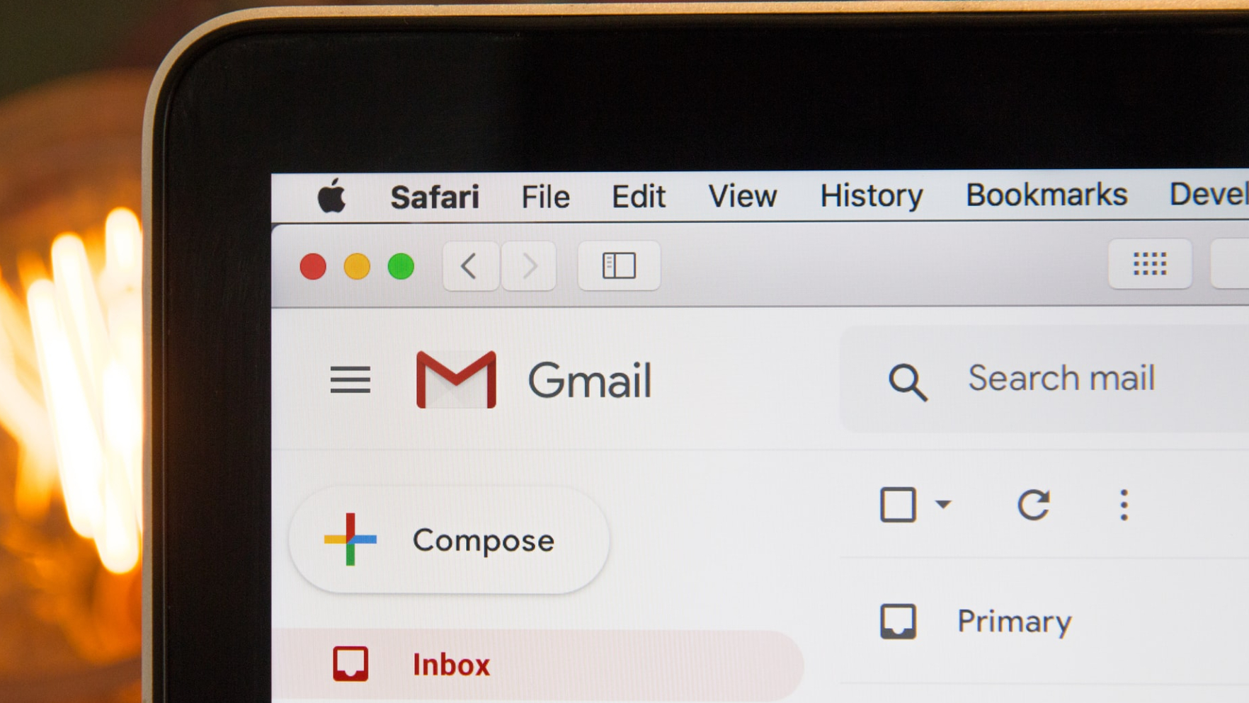 Can you recall an email on gmail: main illustration