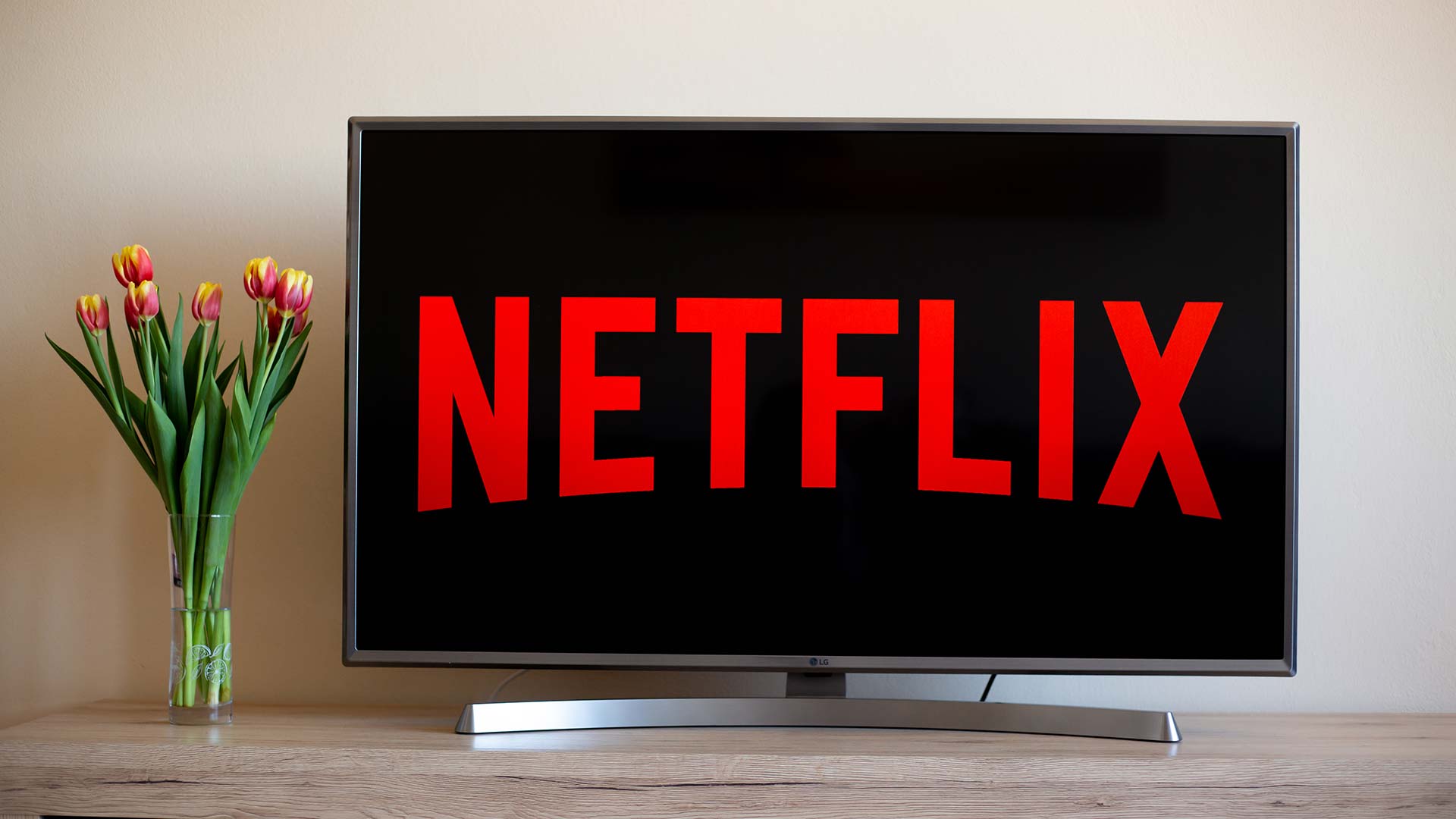 How can i get netflix: main illustration