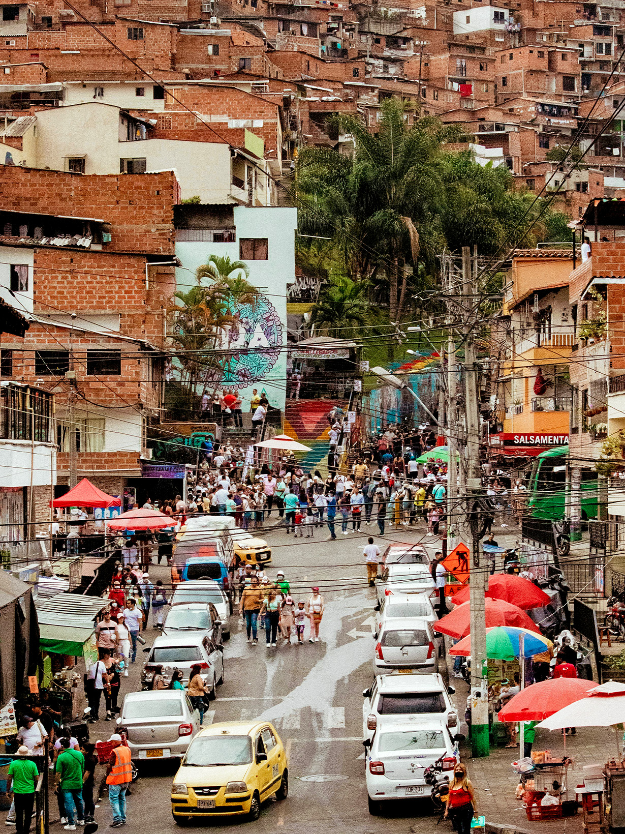 Is it safe to go to colombia: main illustration