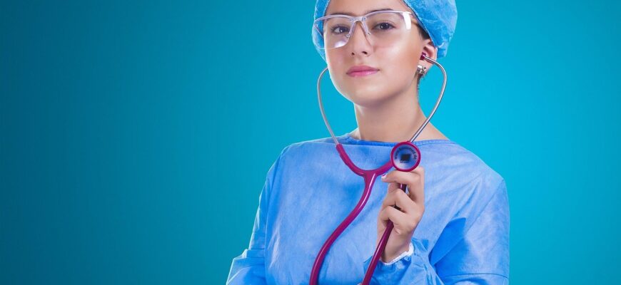exploring-key-differences-between-registered-nurses-and-licensed-practical-nurses