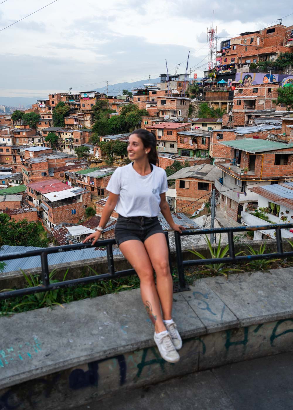 Is it safe to go to colombia: visual explanation